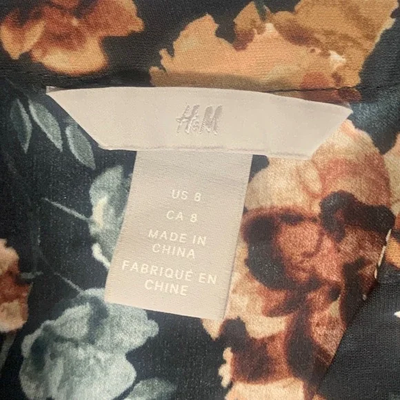 H&M Womens Black Floral Print 3/4 Sleeve V-Neck Shift Dress Sz 8 Polyester Boho - Picture 5 of 12